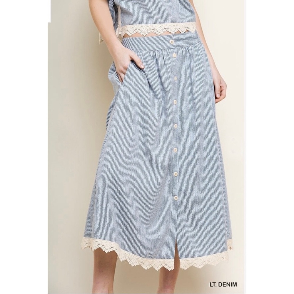 Striped Midi Button Front Skirt Light Denim Lace New With Tags